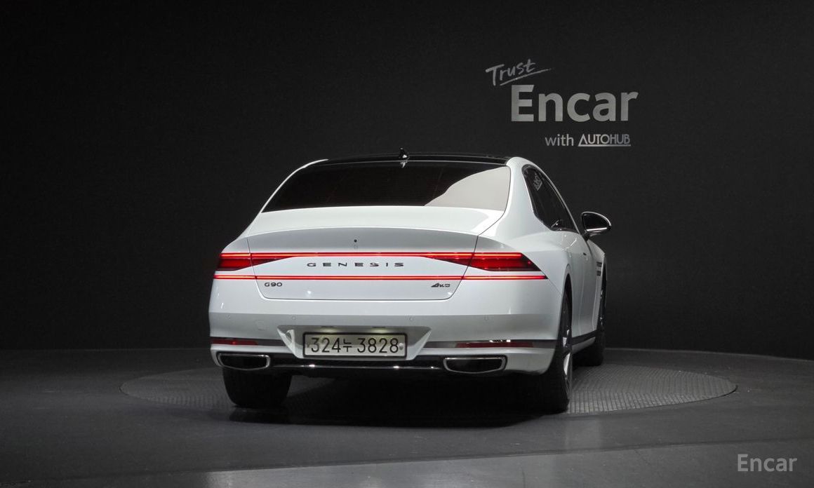  Genesis G90