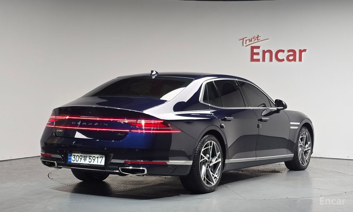  Genesis G90