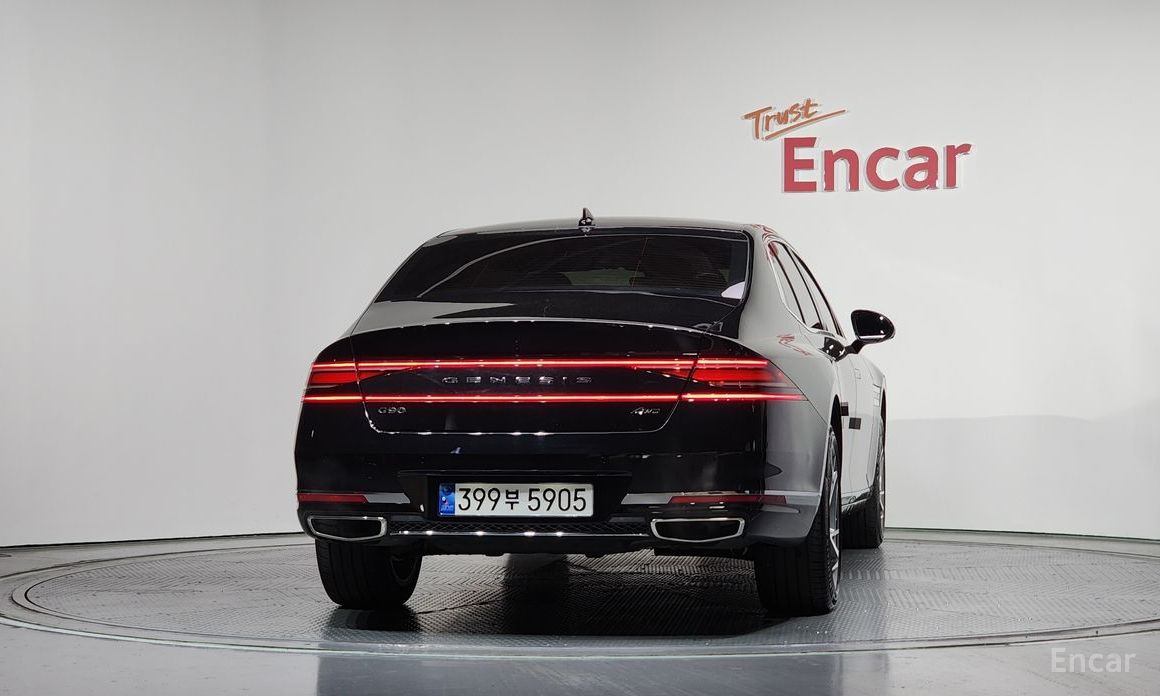  Genesis G90