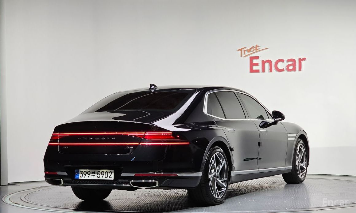  Genesis G90