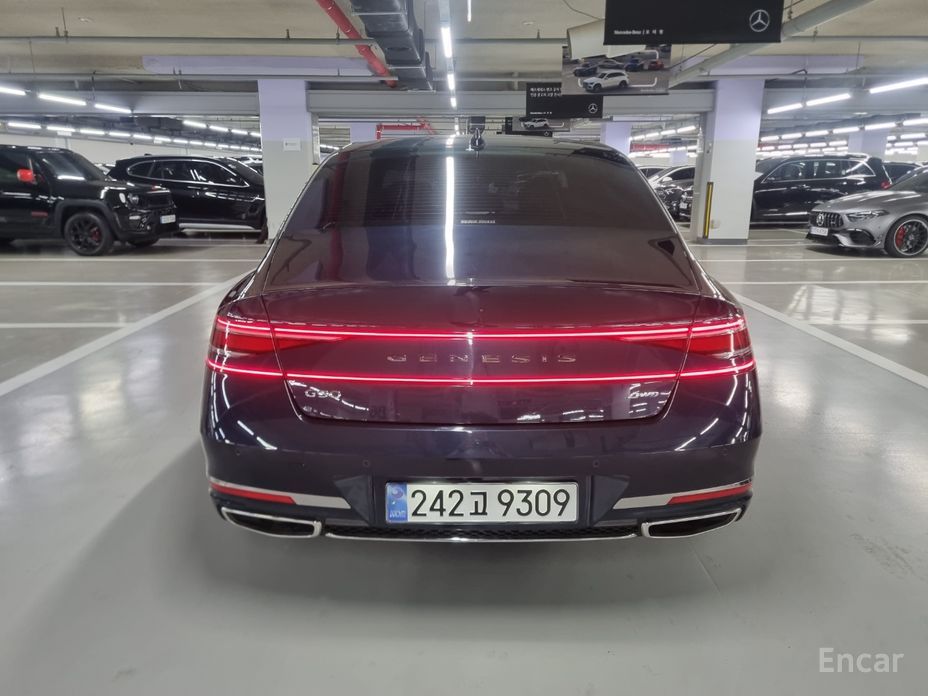  Genesis G90