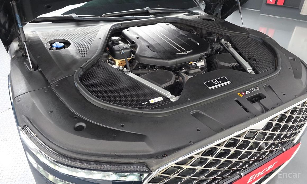  Genesis G90