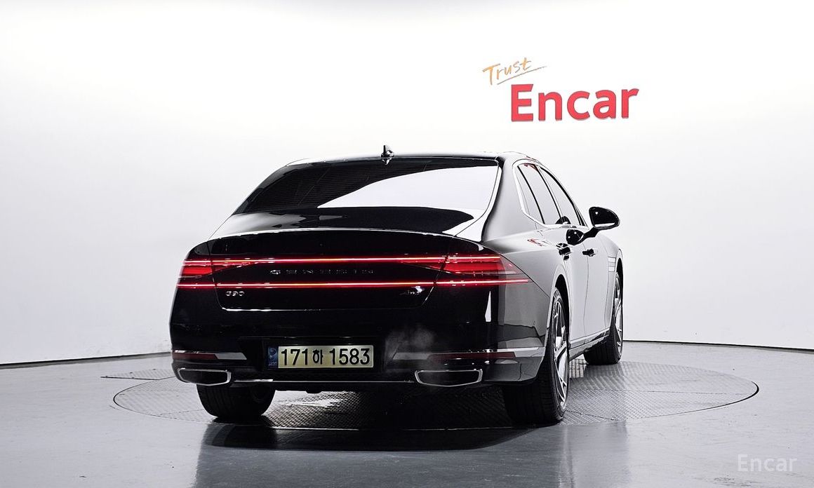  Genesis G90