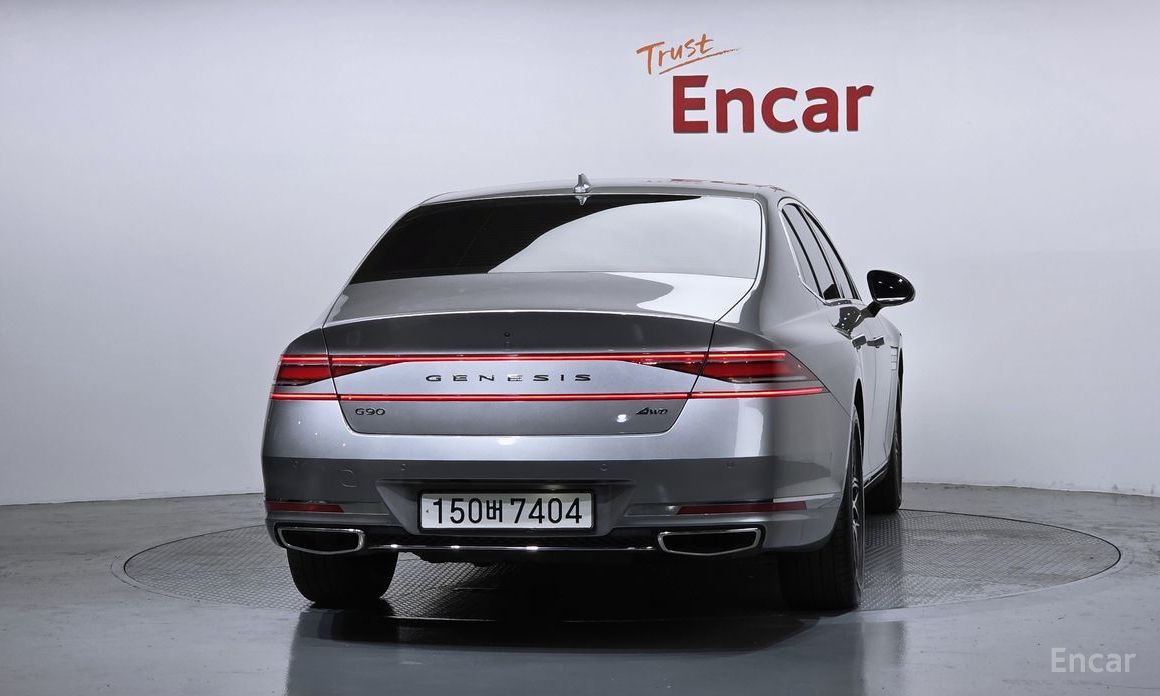  Genesis G90