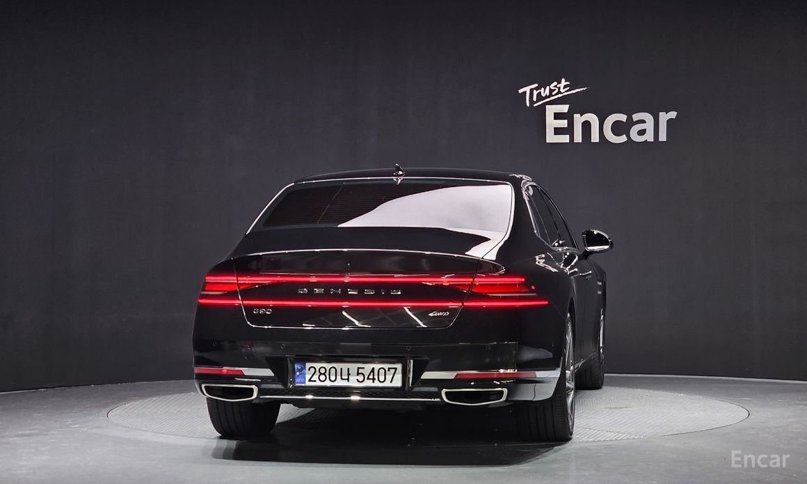  Genesis G90