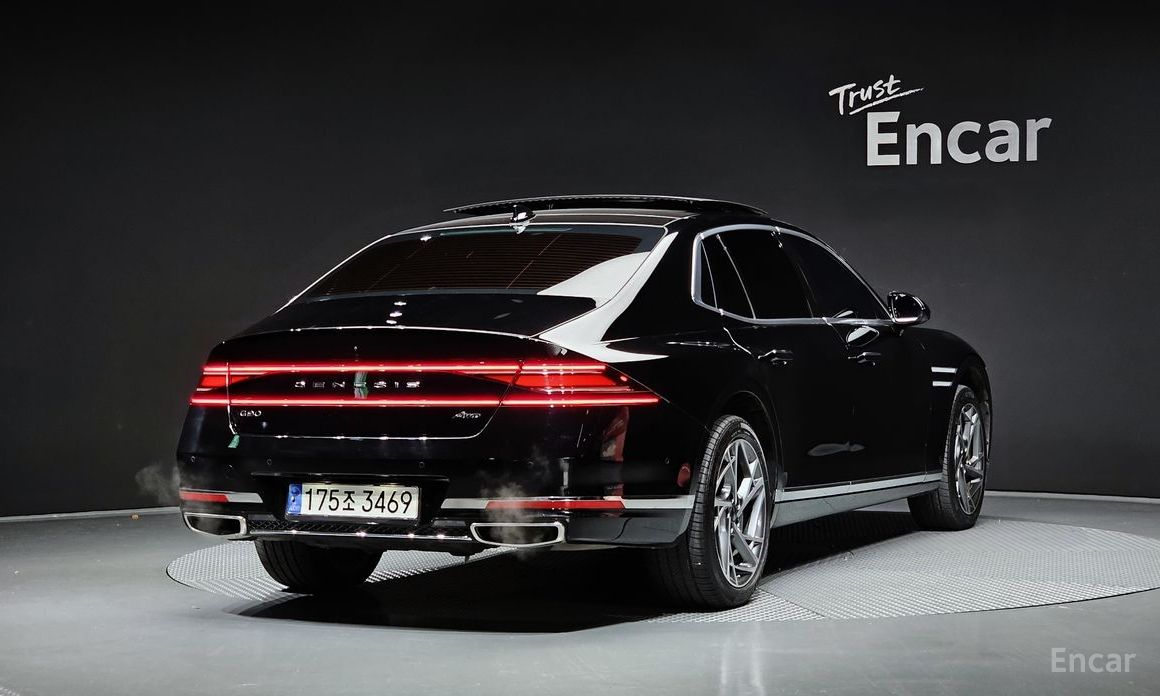  Genesis G90