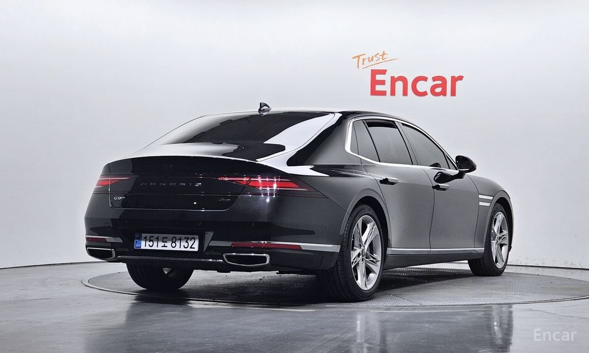  Genesis G90