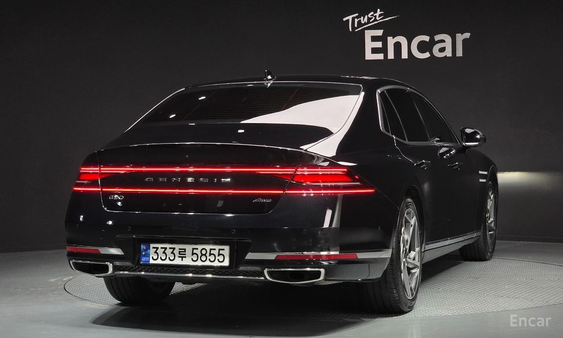  Genesis G90