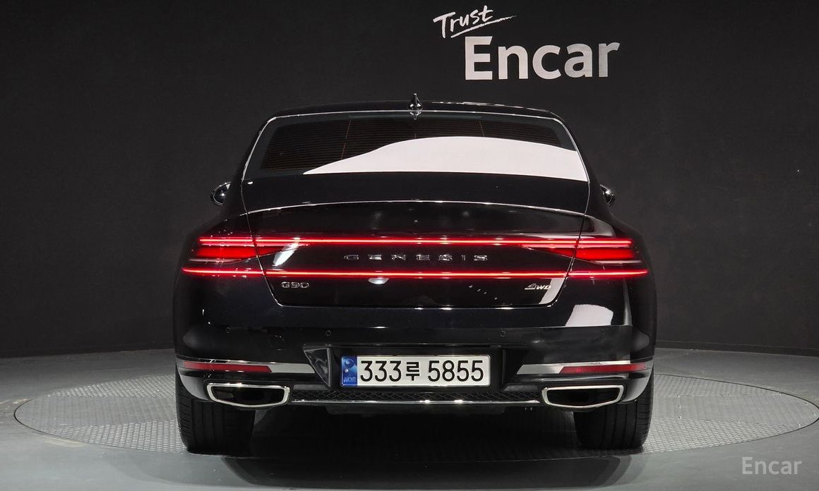  Genesis G90
