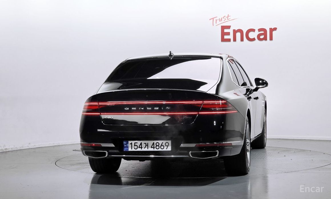  Genesis G90
