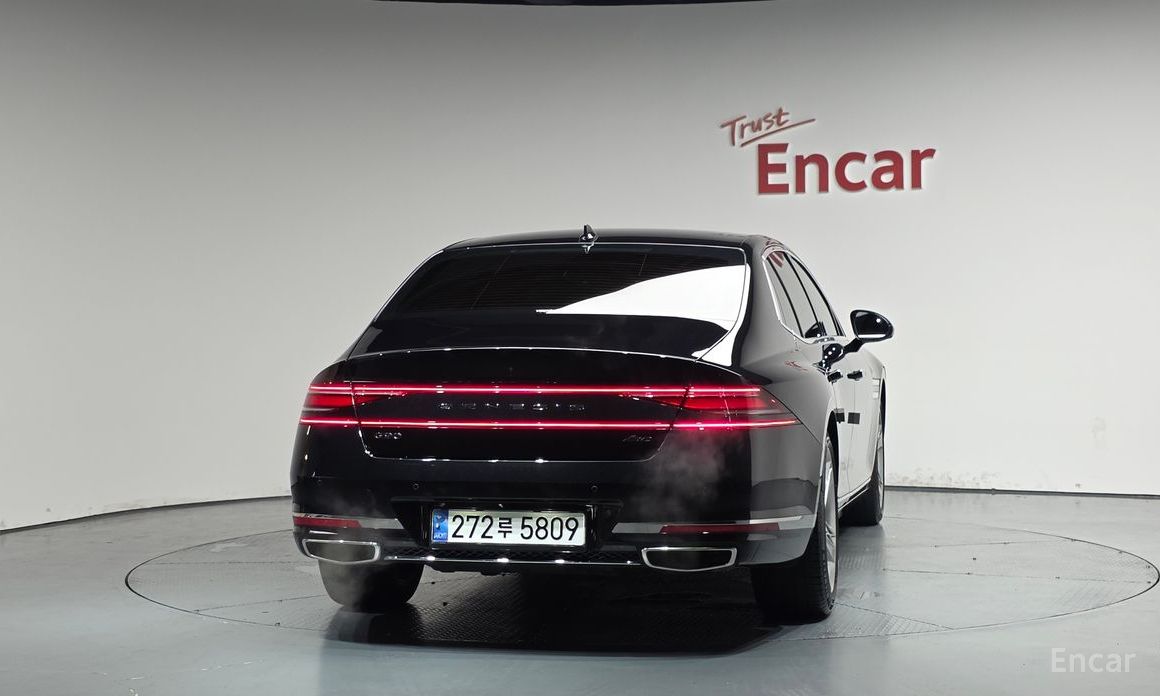  Genesis G90