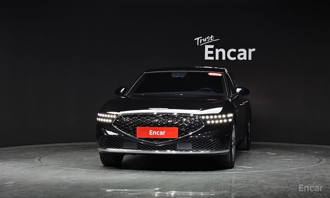  Genesis G90