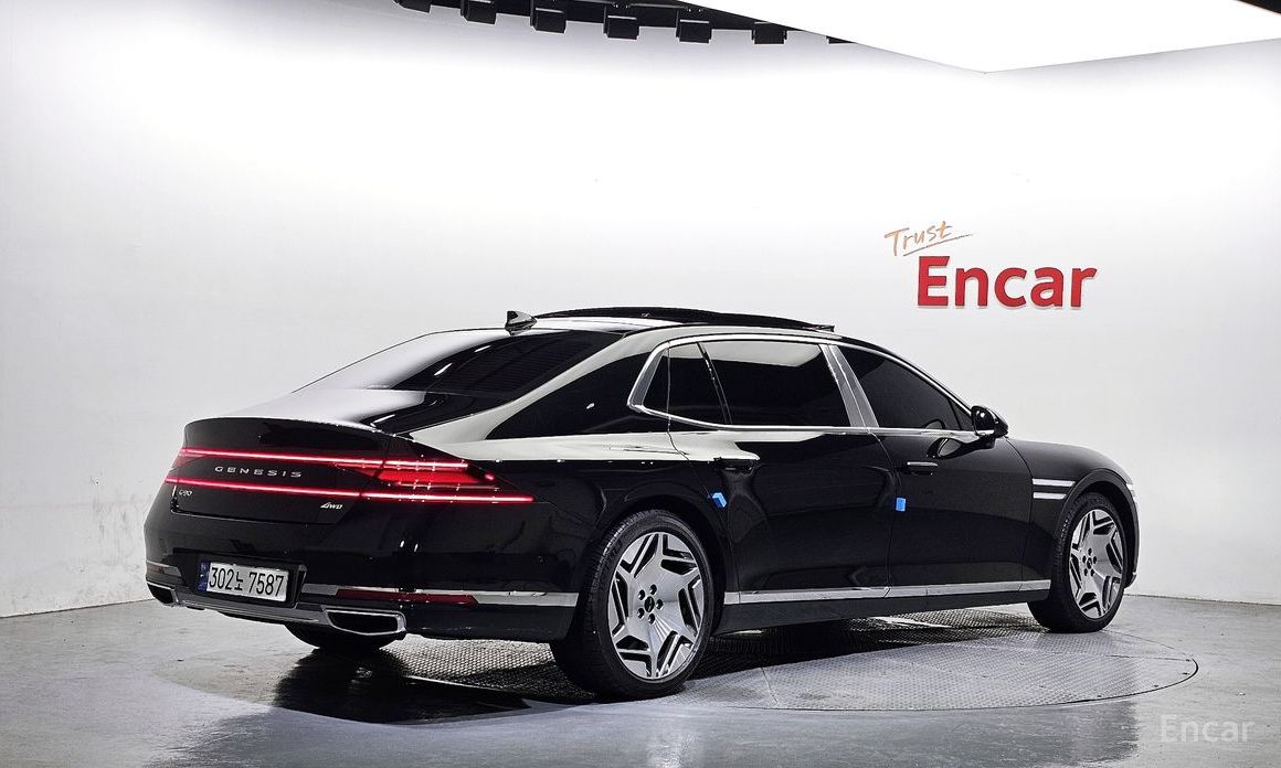  Genesis G90