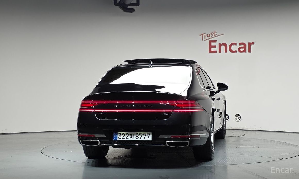  Genesis G90