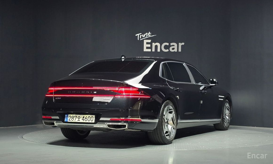 Genesis G90