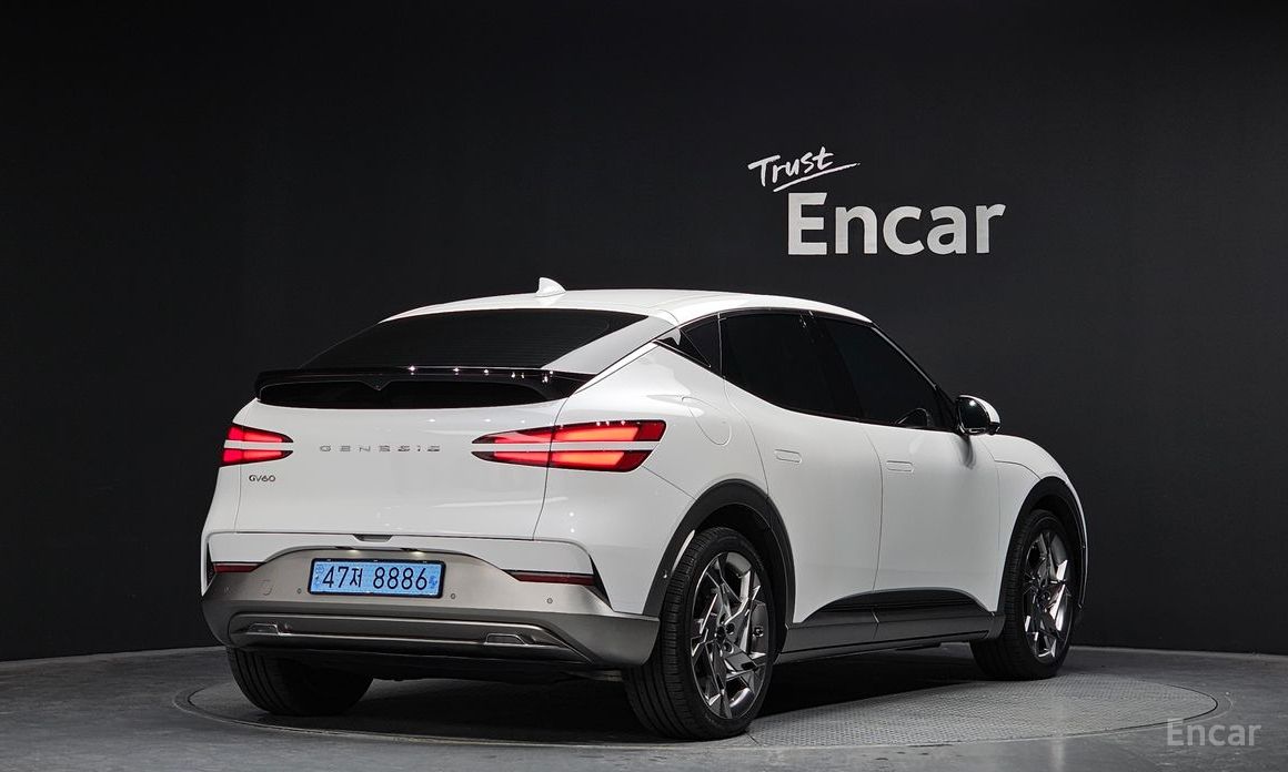  Genesis GV60