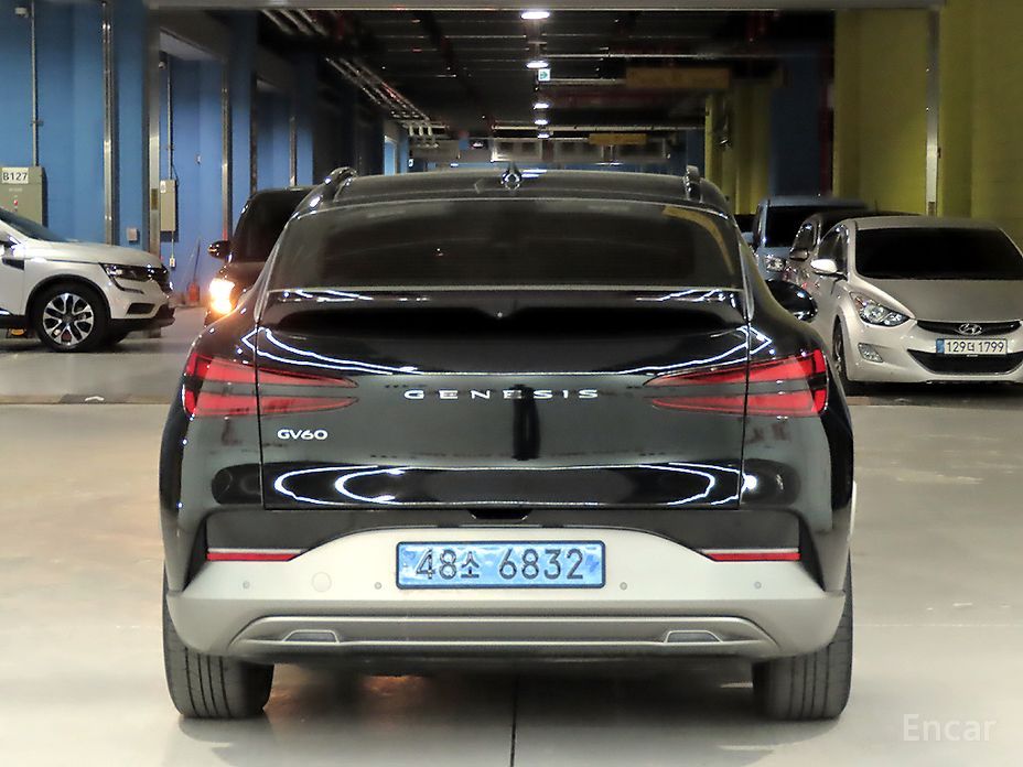  Genesis GV60