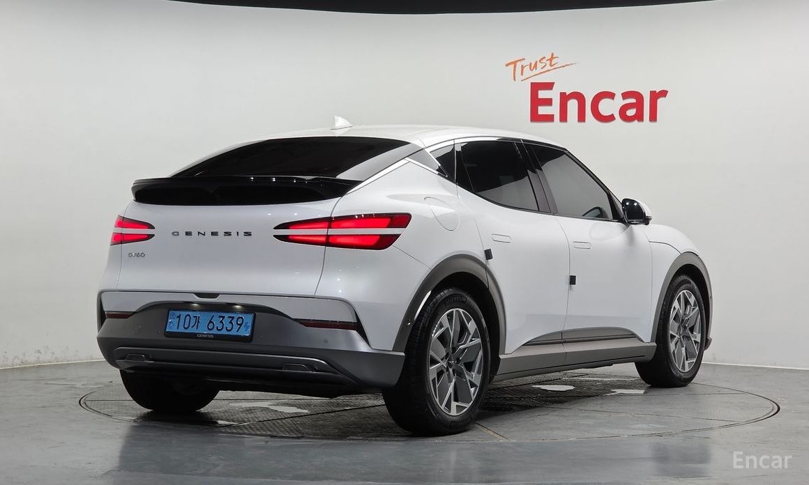  Genesis GV60