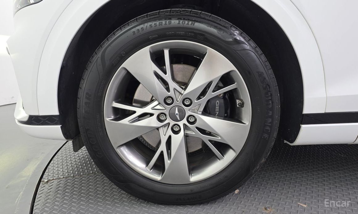  Genesis GV70