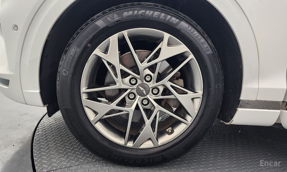  Genesis GV70