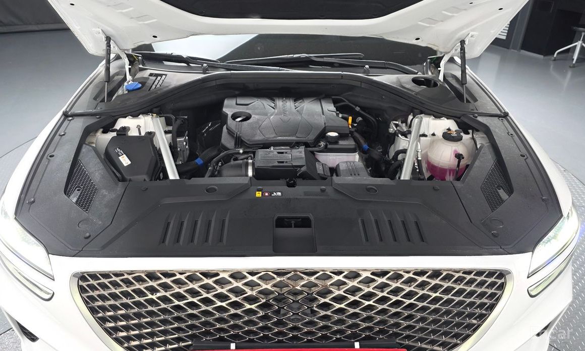  Genesis GV70