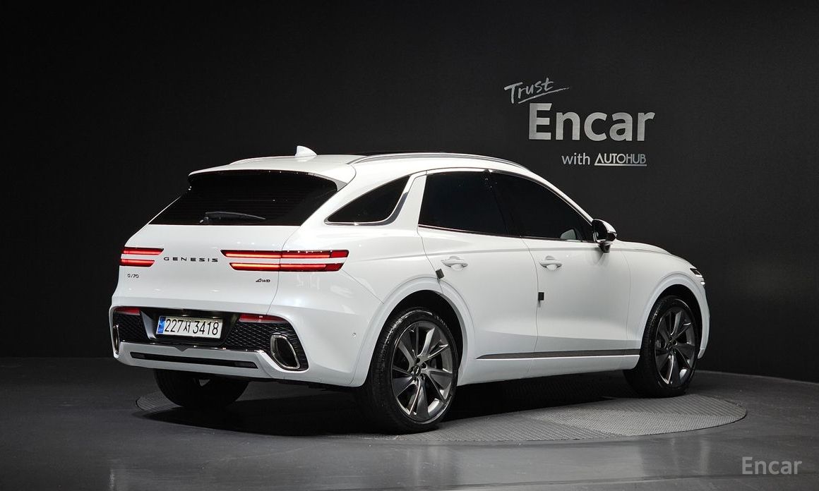  Genesis GV70