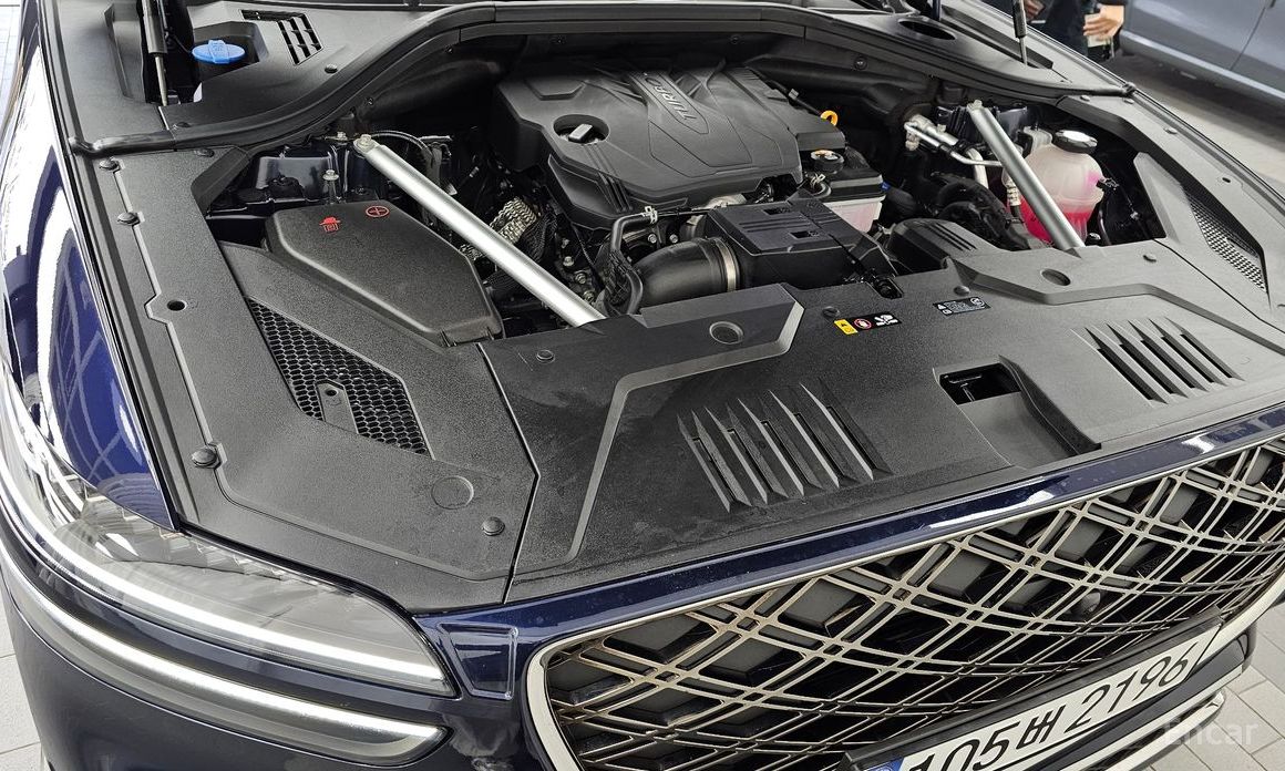  Genesis GV70