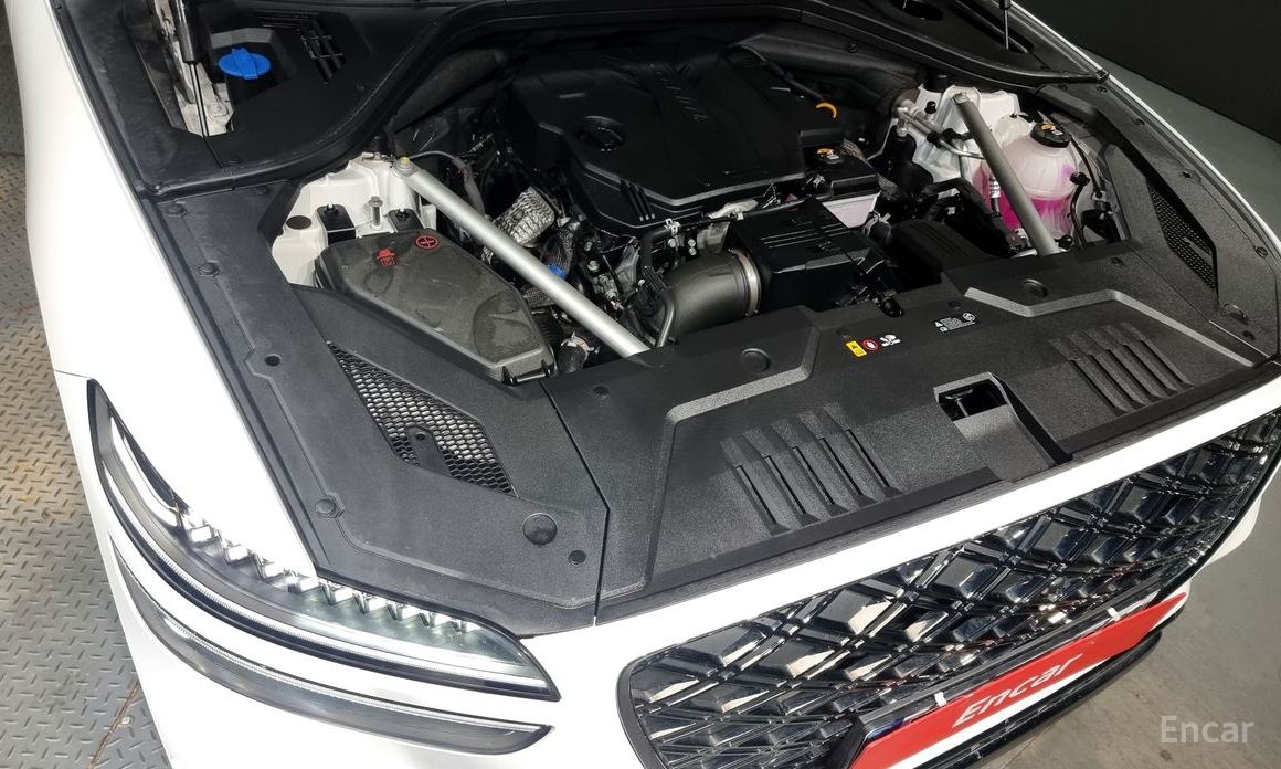  Genesis GV70