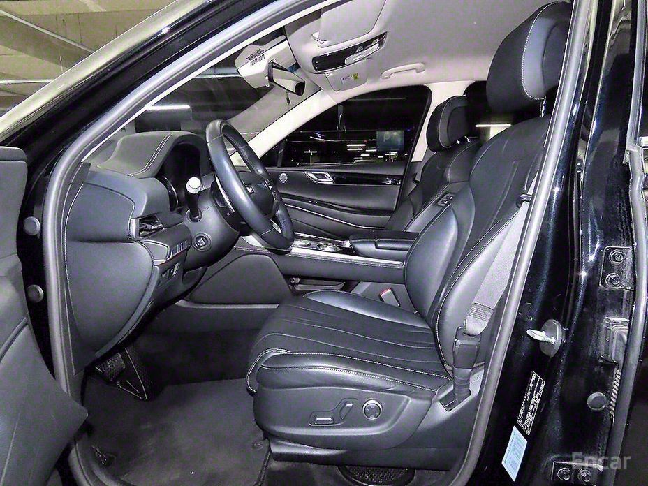  Genesis GV80
