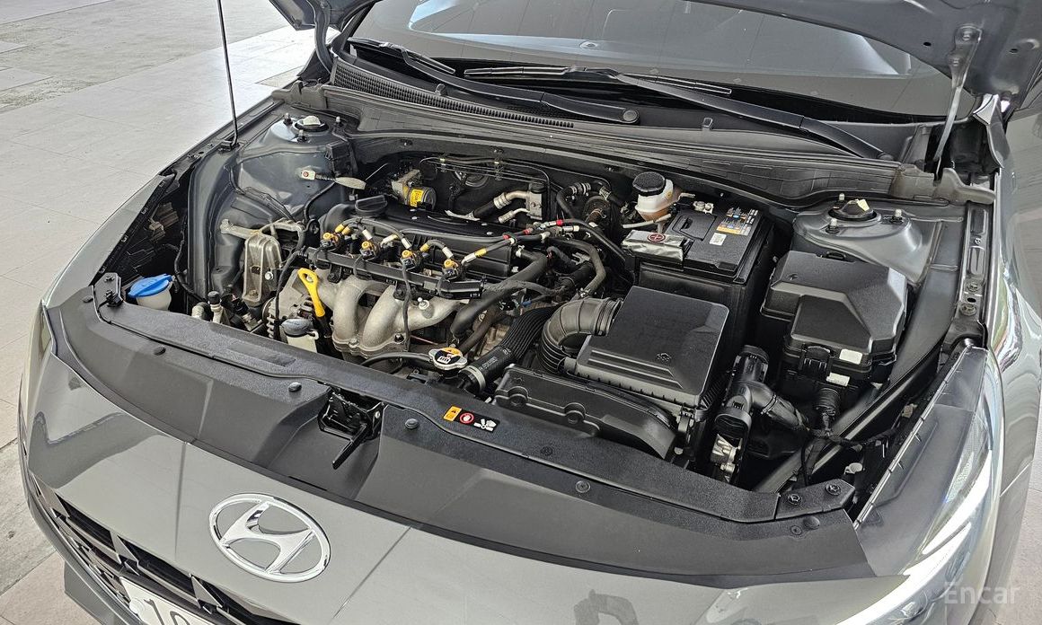  Hyundai AVANTE