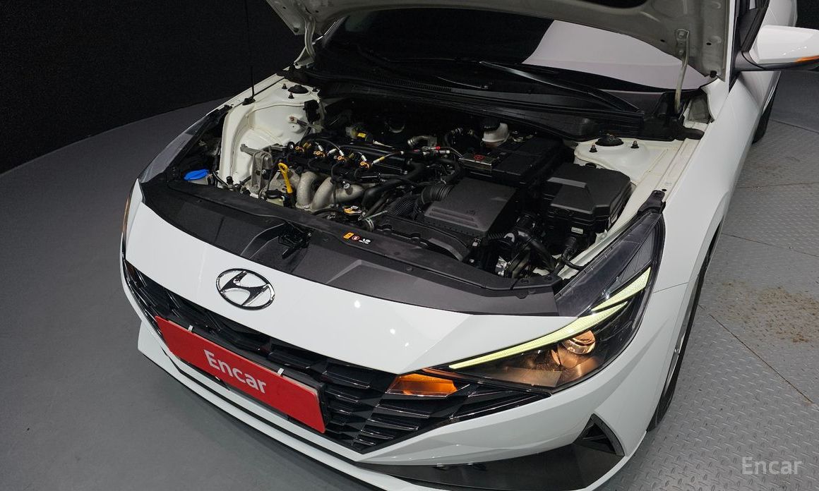  Hyundai AVANTE