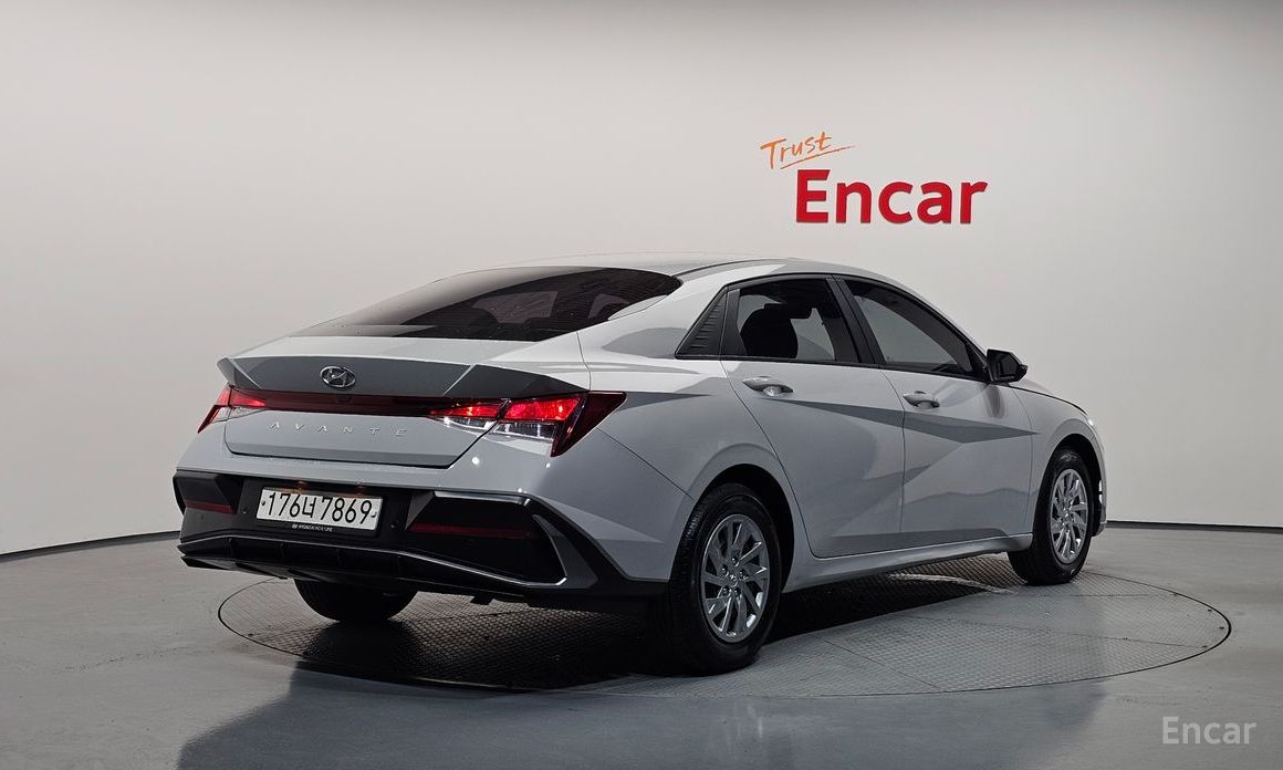  Hyundai AVANTE