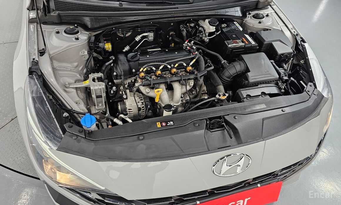  Hyundai AVANTE