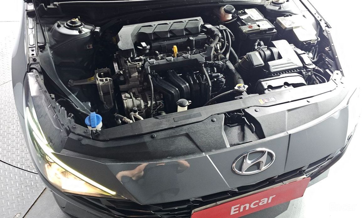  Hyundai AVANTE