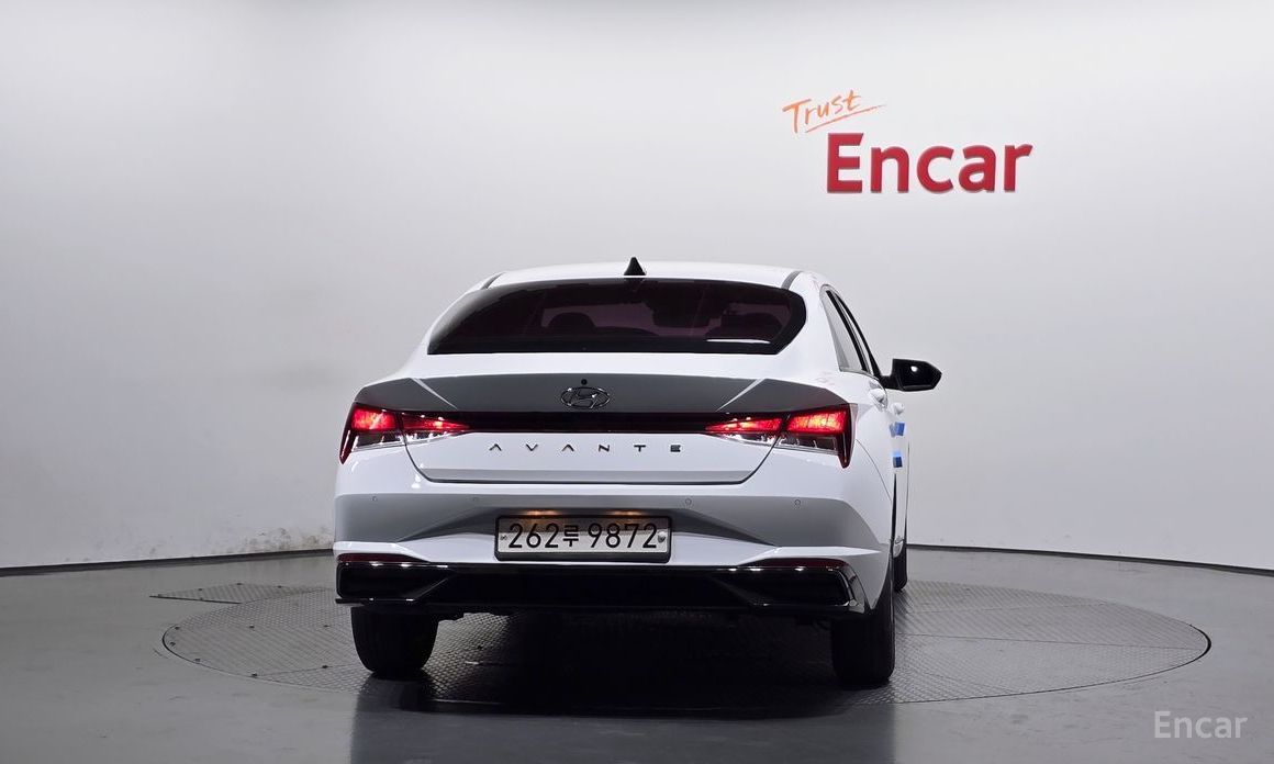  Hyundai AVANTE
