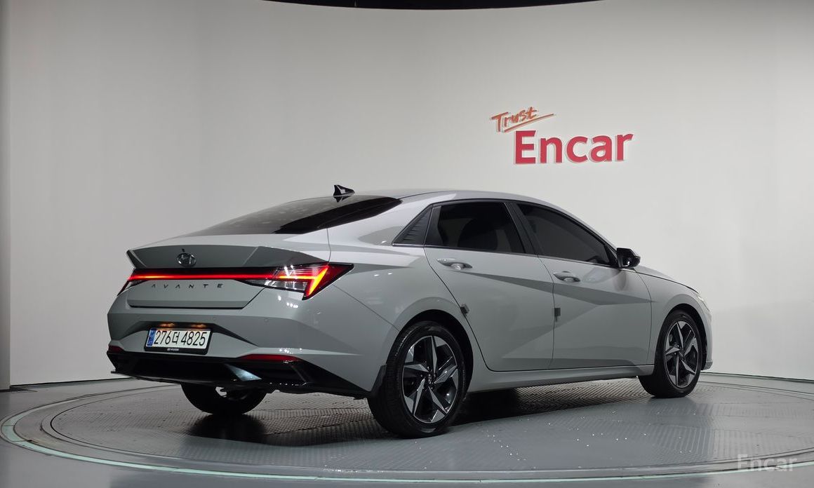  Hyundai AVANTE