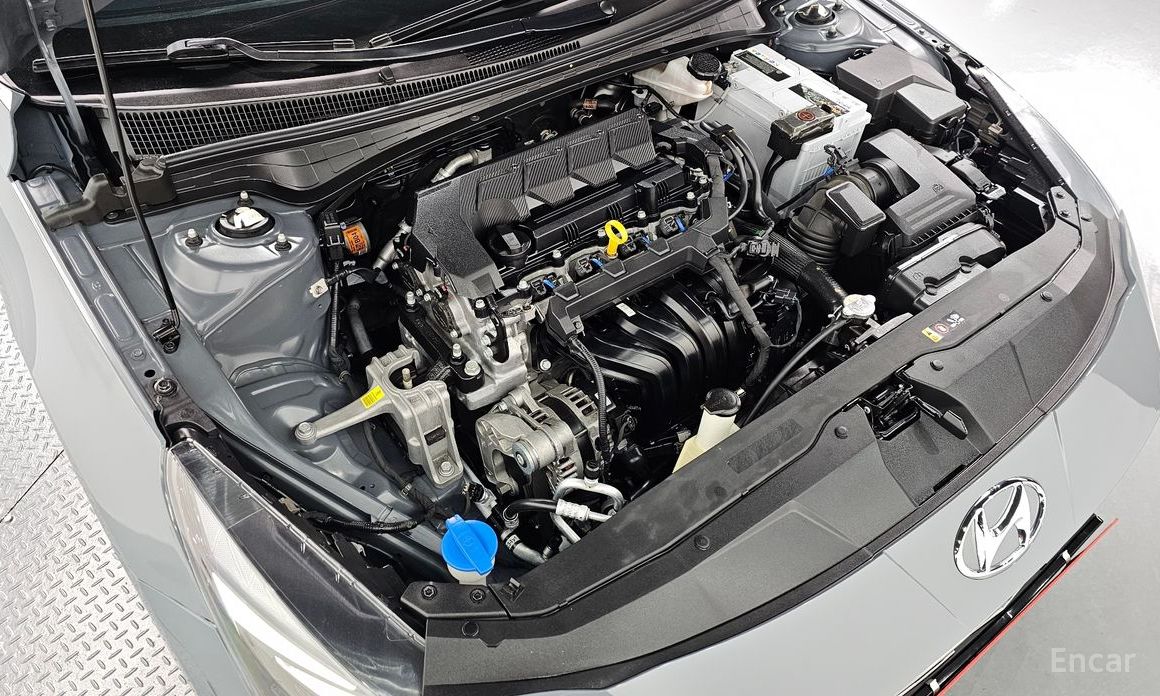  Hyundai AVANTE