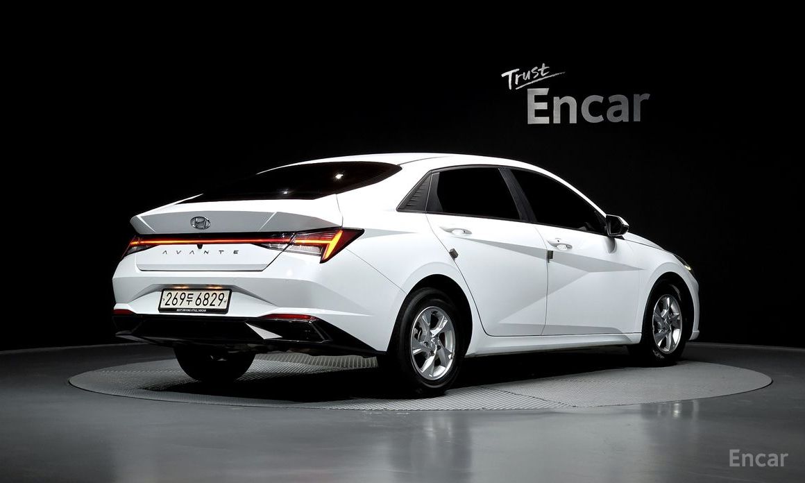  Hyundai AVANTE