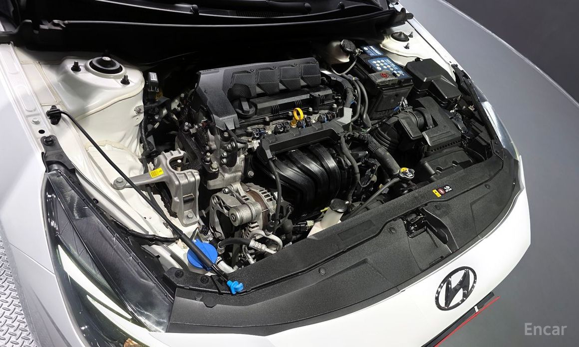  Hyundai AVANTE