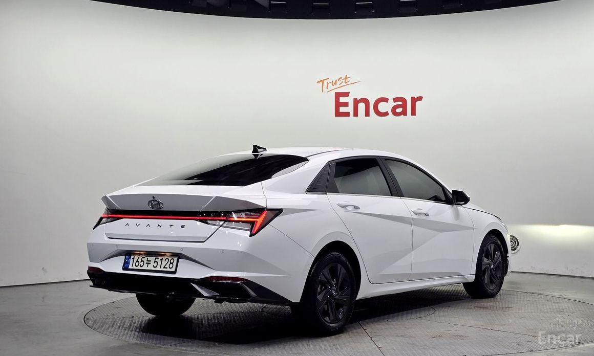  Hyundai AVANTE