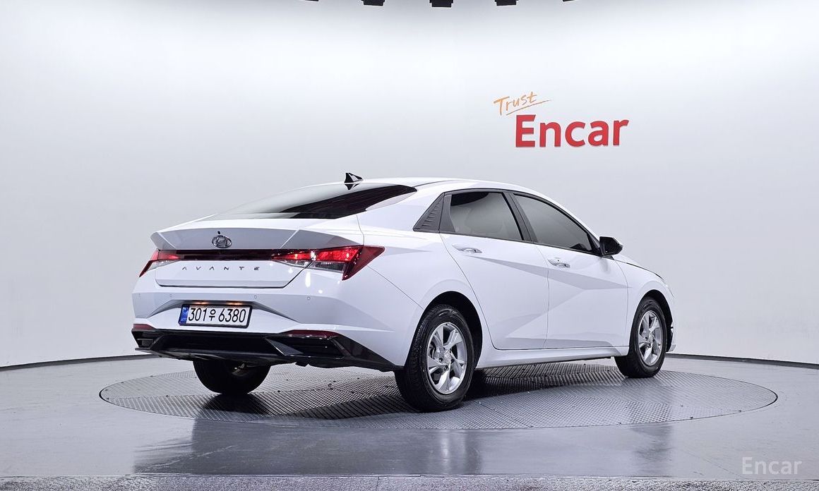  Hyundai AVANTE