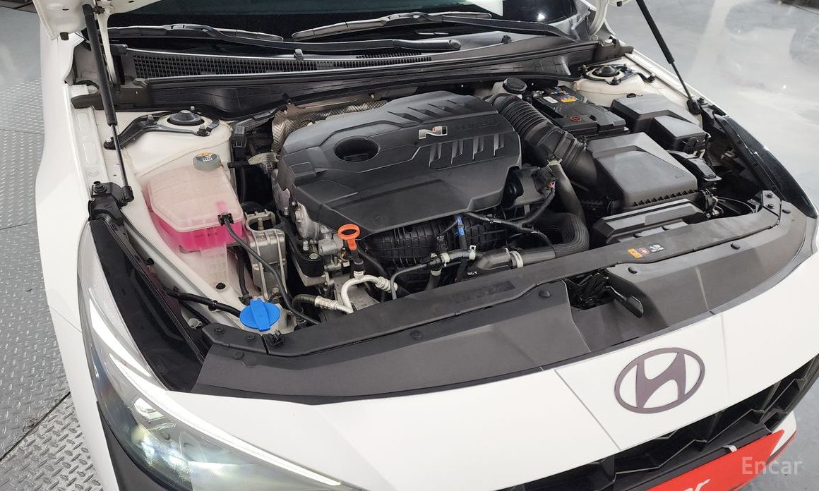  Hyundai AVANTE