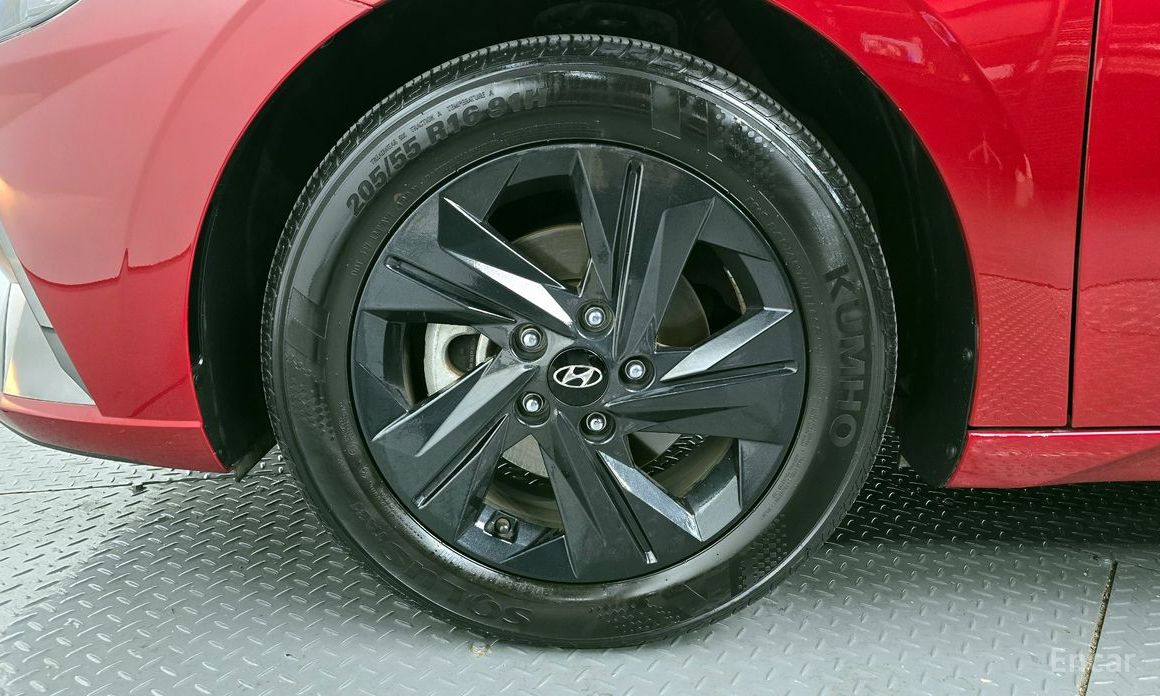  Hyundai AVANTE