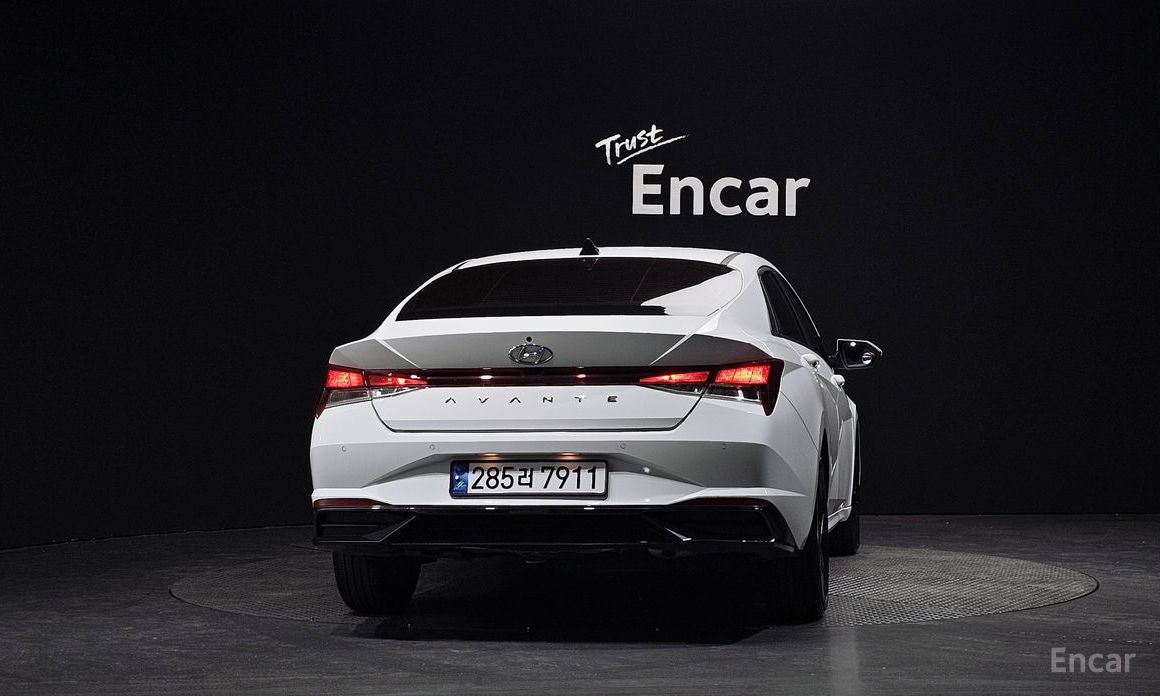 Hyundai AVANTE