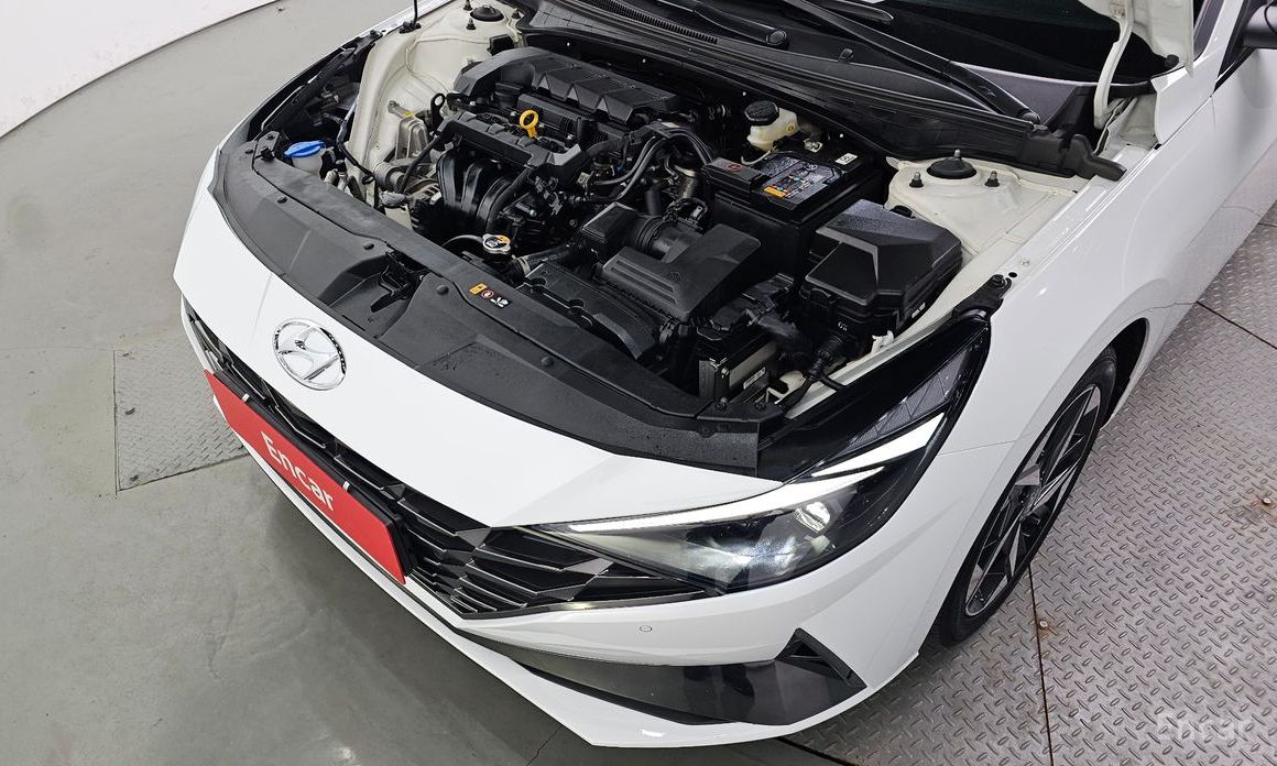  Hyundai AVANTE