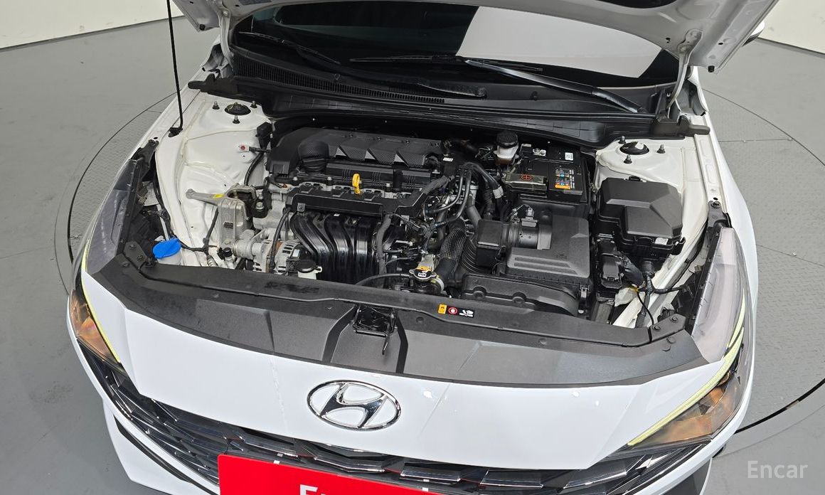  Hyundai AVANTE