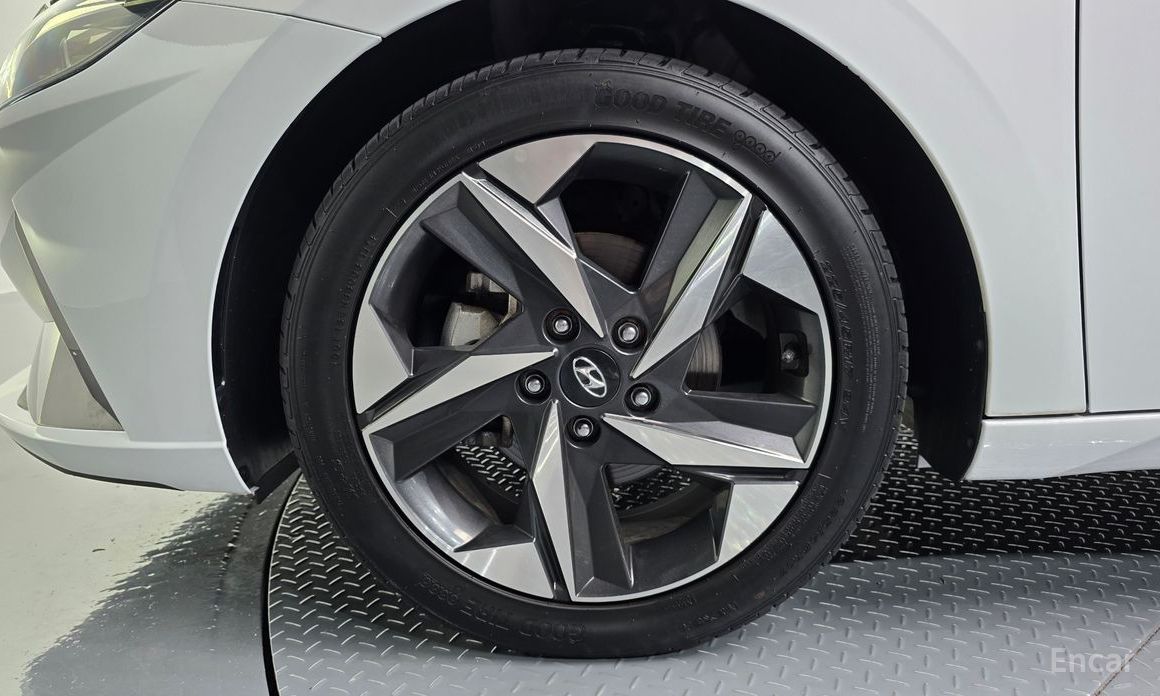  Hyundai AVANTE