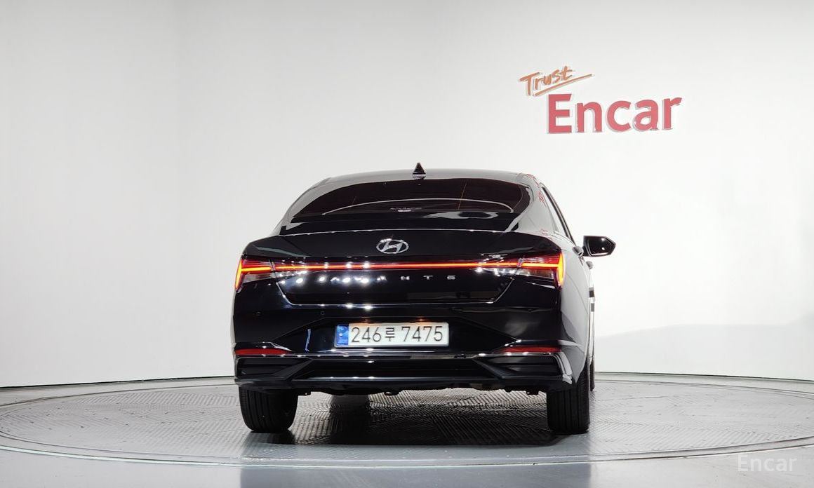  Hyundai AVANTE