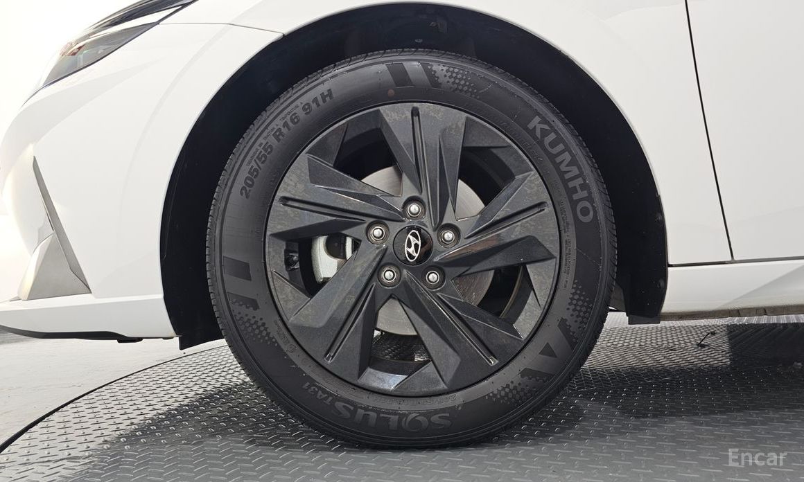  Hyundai AVANTE