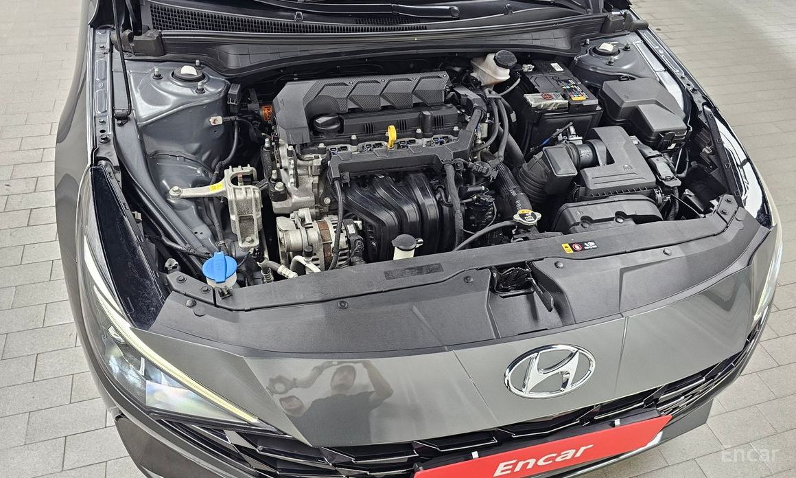  Hyundai AVANTE